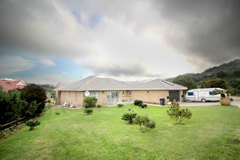 4 Bedroom Property for Sale in Dolphin Creek Golf Estate Western Cape